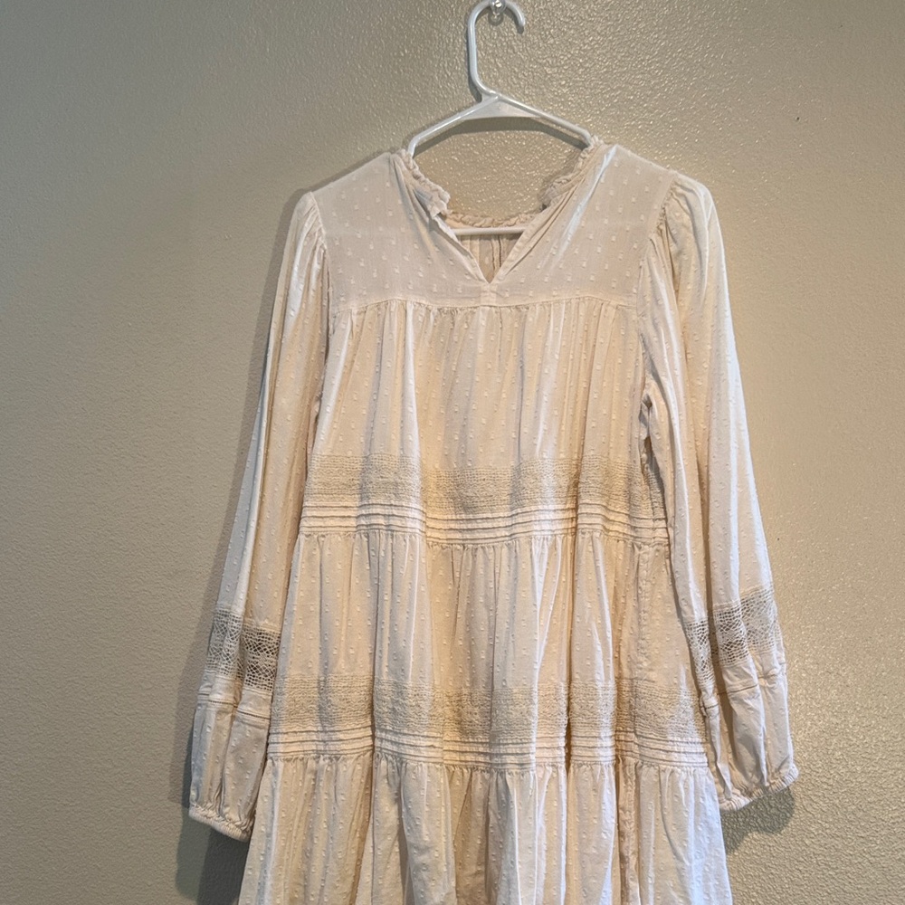 Old Navy Cream Long Sleeve Boho Tiered Dress - Picture 6 of 9
